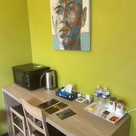 Hotel Particulier Des Marais 2*