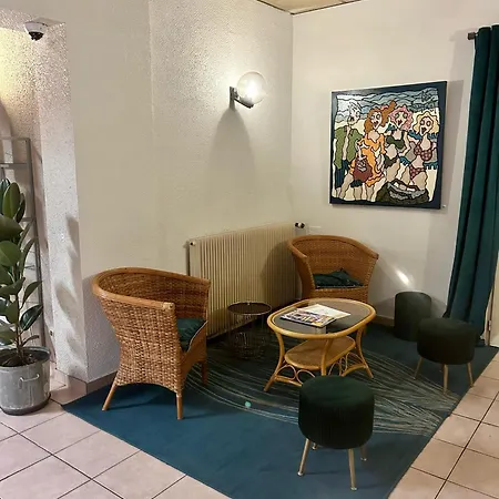 Particulier Des Marais 2*