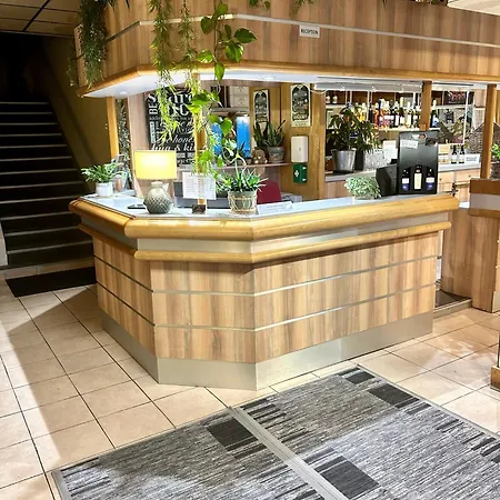 Particulier Des Marais 2*